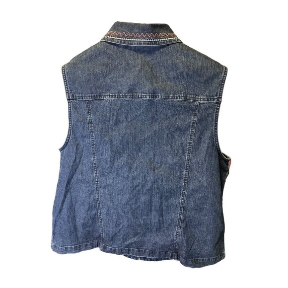 Alfred Dunner Embroidered Denim Full Zip Sleeveless Vest Sz 16W - Picture 2 of 9